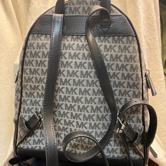 Michael Kors Rhea Medium Logo Backpack - Picture 4 of 4